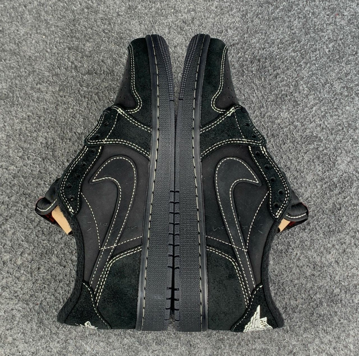 J1 Travis Black Phantoms