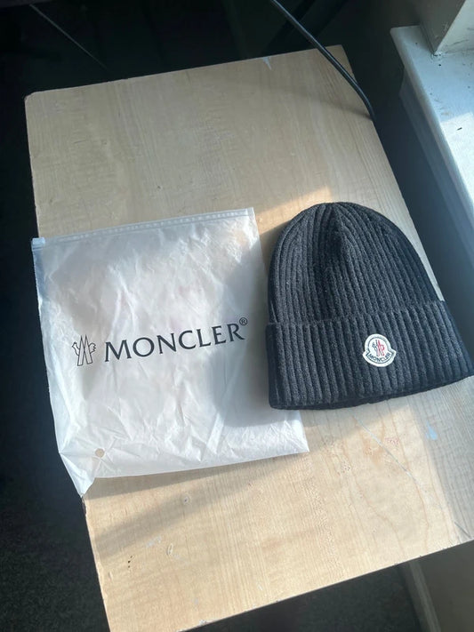 Monc beanie
