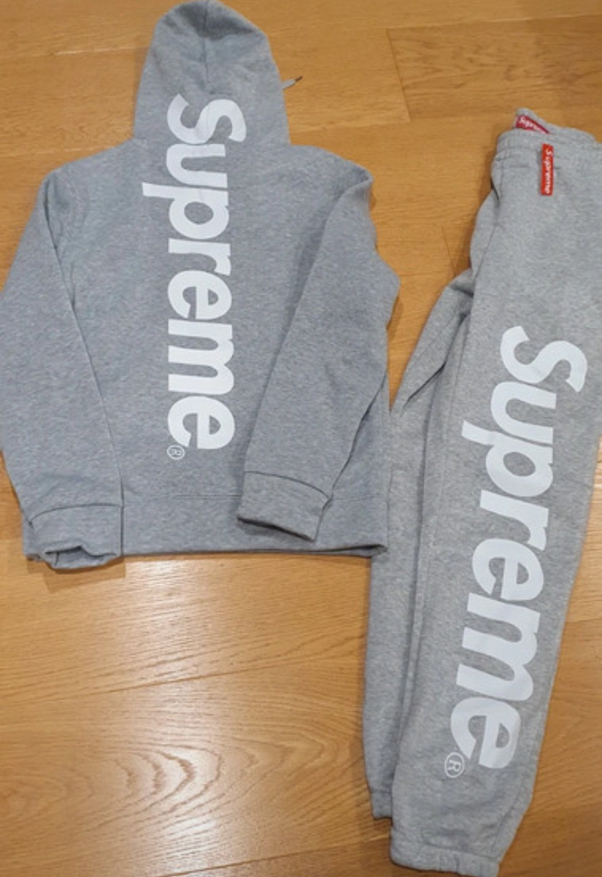 Sup Black / Grey